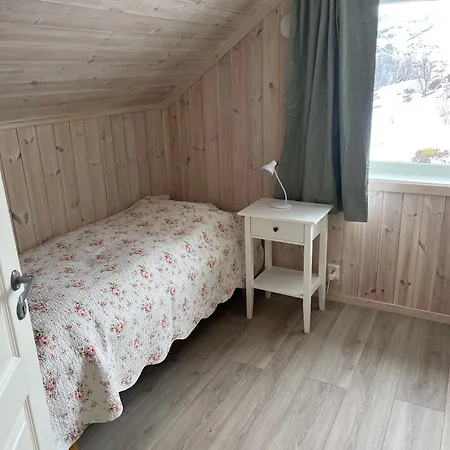 Sommerfjos Ranchen Holiday home